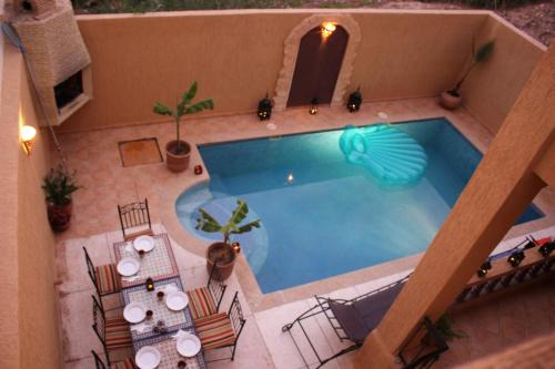 Imi Ouaddar Hostel | Chernaki Surf Experience