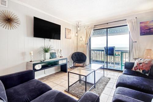 North Myrtle Beach Apartment | Cherry Grove Retreat & Sea Cabin