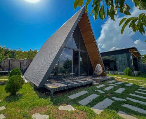 Ohanavan House | Cherry House Ohanavan by Amaranoc am