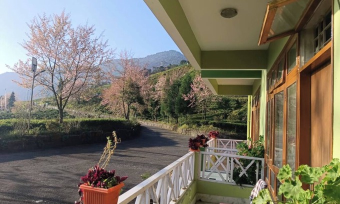Namchi Hotel | Cherry Resort