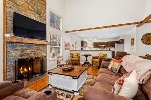 Black Mountain House | Cherry Tree Lodge