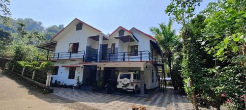 Udumbanchola House | Cherukunnel jose