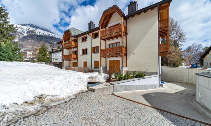Celerina-Schlarigna Apartment | Chesa Arlas - Celerina