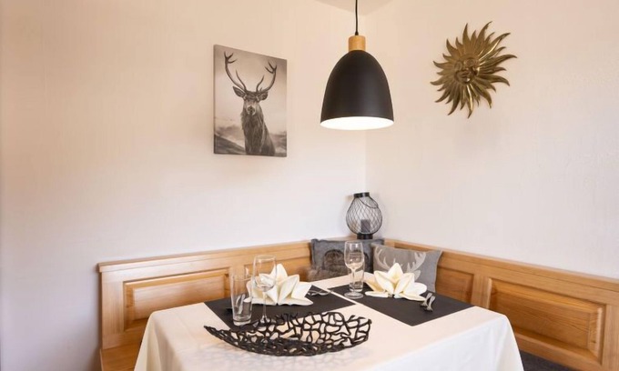 Champfer Apartment | Chesa Corvatsch 211 - Champfer by Interhome
