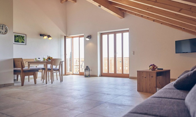 Bad Aibling Apartment | Chestnut apartment, 91 sqm, two bedrooms and balcony