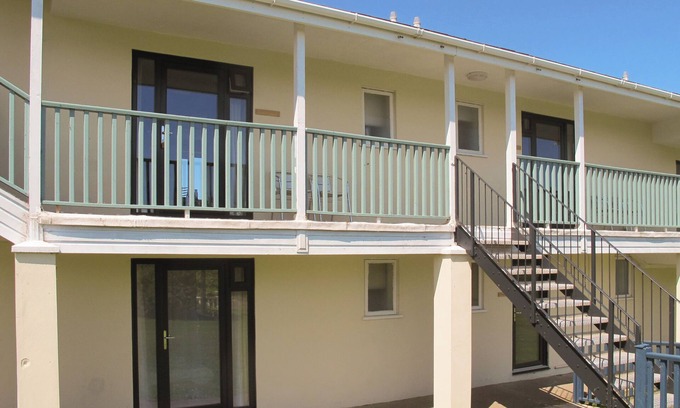 Woolfardisworthy Apartment | Chestnut Apartment - UK49277