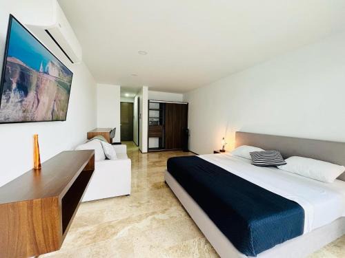 Centro Apartment | Chez Alam at Midtown 2