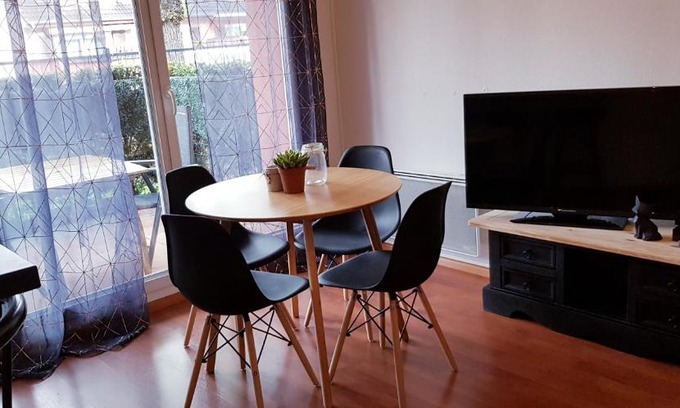 Quartier Saint-Leon Apartment | Chez Damien
