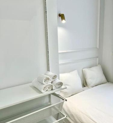 Ixelles Apartment | Chez Gianni & Stéphanie - A cozy and elegant Studio in Brussels