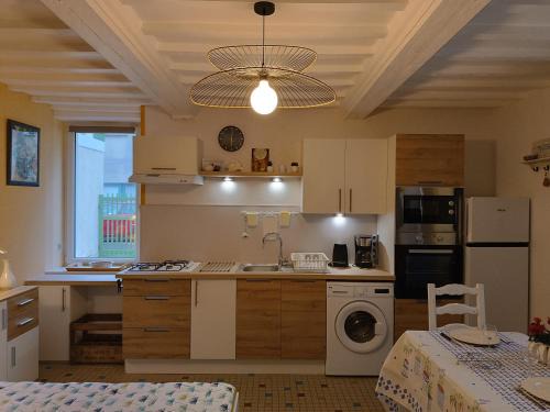 Grandcamp-Maisy Apartment | Chez Gibus