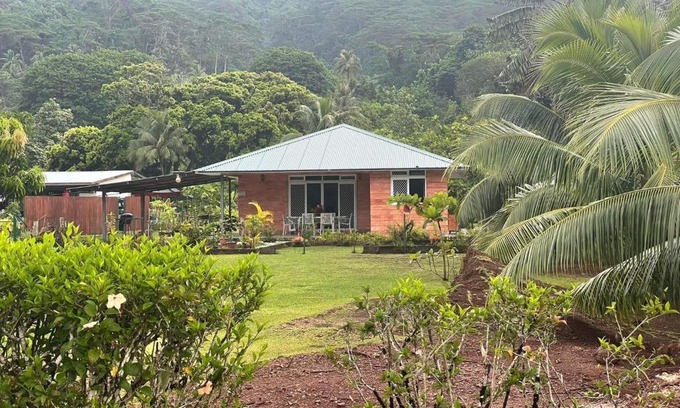 Huahine House | Chez Here - Ata