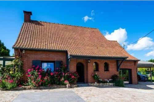 Bazinghen Villa | chez jules, l'entrée des caps
