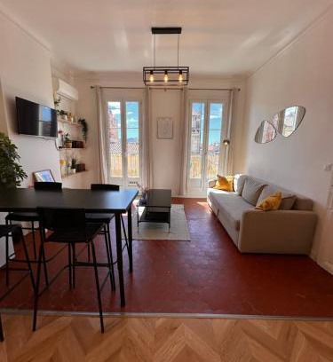 Notre-Dame du Mont Apartment | Chez l'Authentique, T2 cosy proche cours Julien