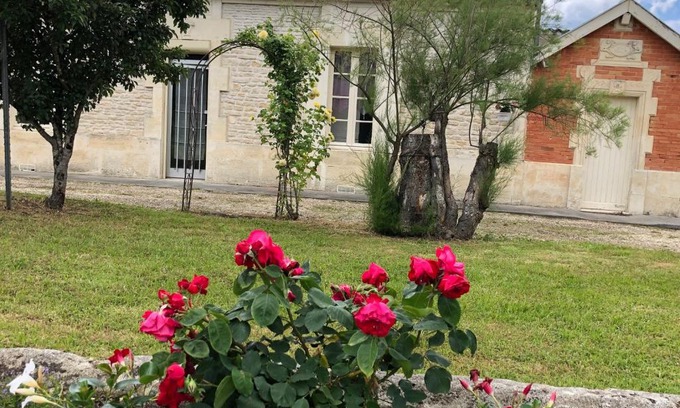 Mesnac House | Chez Lysette