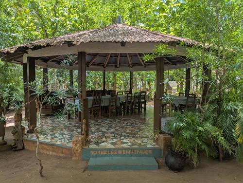 Abomey House | Chez Monique