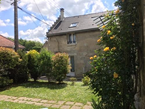Cuise-la-Motte House | chez tatie Yvette