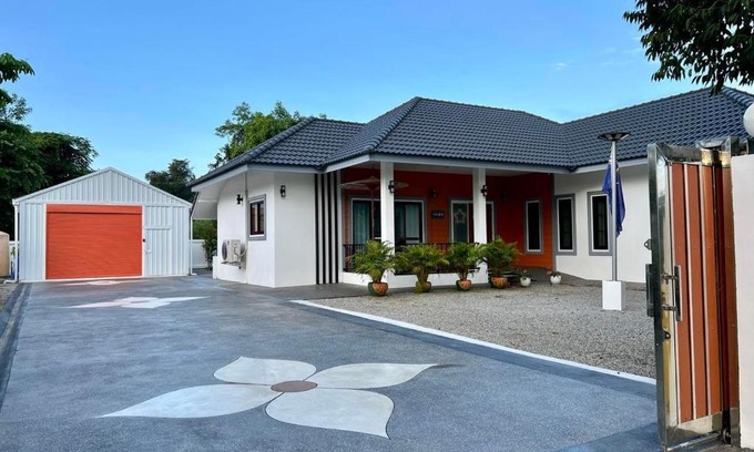 Wiang Chai Villa | Chiang Rai Sunrise Villa