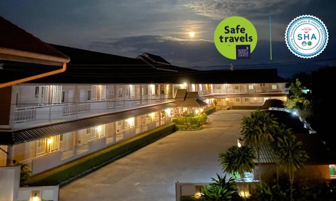 Chiang Kham Hotel | Chiangkham Grand Villa - SHA Certified