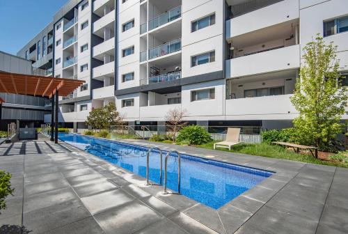 Greenway Apartment | Chic 1-Bedroom Retreat in Greenway