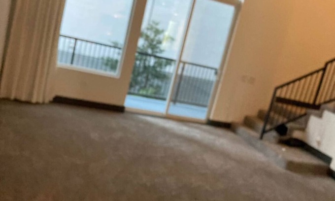 Enterprise Apartment | Chic 2-bedroom apartment with WiFi, AC in awesome Las Vegas
