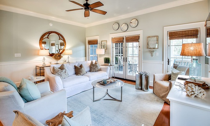 Watercolor House | Chic All Suite Condo on Cerulean Park and 1 Minute to Beach Club