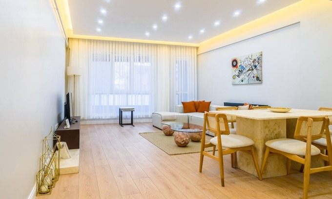 Beyoglu Apartment | Chic and Spacious Flat Near Golden Horn in Beyoglu
