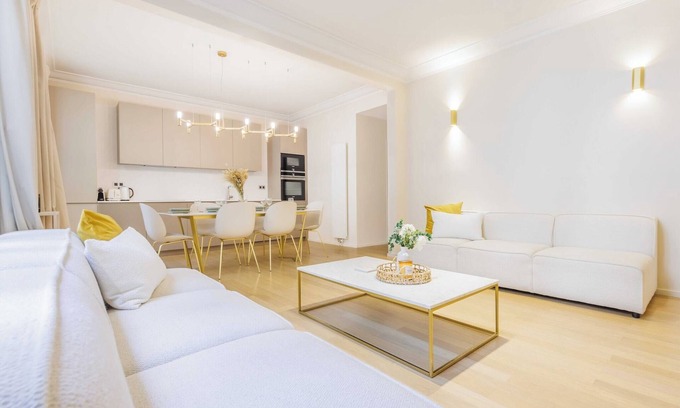 16th Arrondissement Apartment | Chic apartment - 2BR/4P - Trocadero