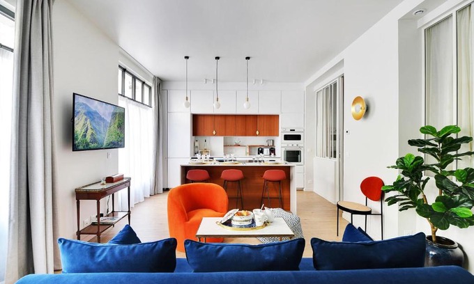 Quartier de l'Ecole-Militaire Apartment | Chic Apartment -2BR-6P- Invalides
