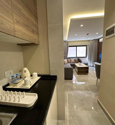 Al Swaifyeh Apartment | Chic Apartments For Rent ave0-7