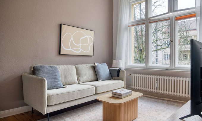Wilmersdorf Apartment | Chic Charlottenburg 2BR, Fully Furnished, by Blueground