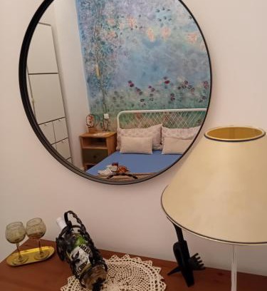 Inner City Budapest Apartment | Chic Cozy Quiet DELUXE Citycenter in ASTORIA with AC