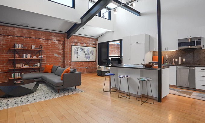 Little Tokyo Condo | Chic DTLA Arts District Loft