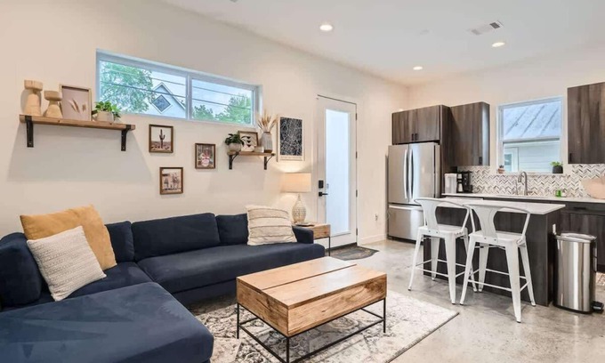 Govalle House | Chic East Austin Home | Walkable w/Private Yard