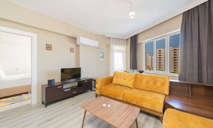 Lara Apartment | Chic Flat Centrally Located in Antalya