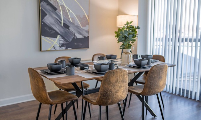 Pentagon City Condo | Chic Highrise 2BR King Bed Deluxe Escape Pool l GYM l Balcony Near DC/Metro/Mall