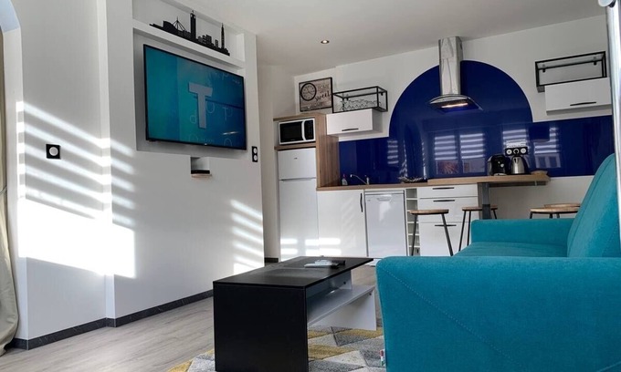 Le Havre Apartment | Chic Le Havre Plage
