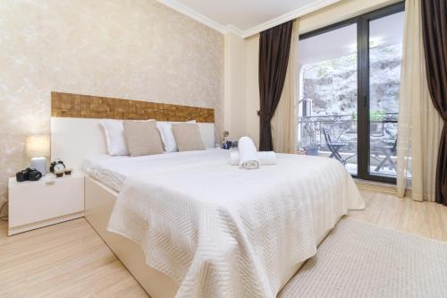 Plovdiv Center Apartment | Chic Luxury Escape Close to Kapana Area