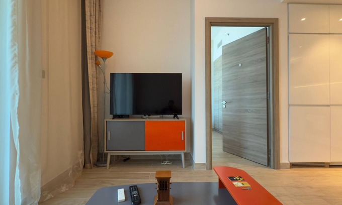 Jabal Ali 2 Apartment | Chic Marina Vibes: 1BR Pad with Epic Views