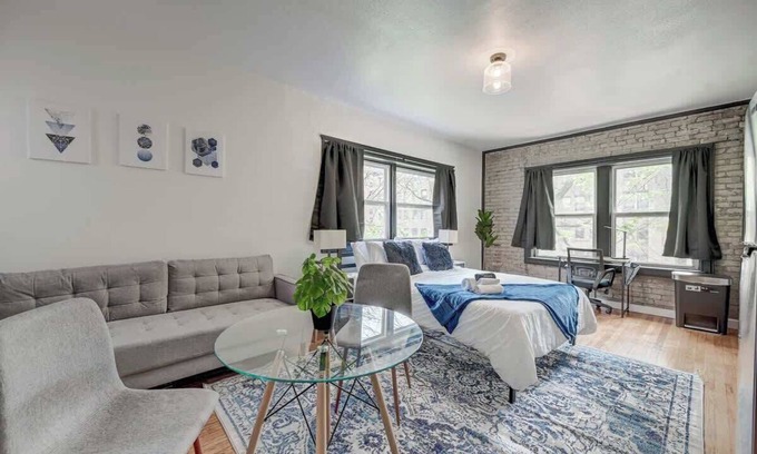 Lower East Side Apartment | Chic MKE Studio | Walk to Beach & Brady St Dining