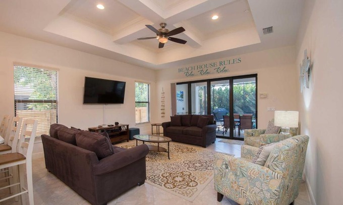 Naples Park House | Chic Naples Retreat with Private Heated Pool and Lanai
