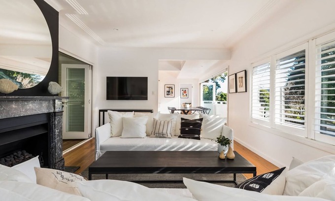 Palm Beach House | Chic Palm Beach Holiday Home