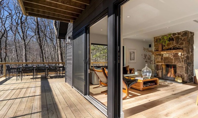 Catskill Ski Chalet | Chic Stream-side Chalet with Mountain View and Vintage Designer Furnishings