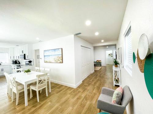 Port Tampa City House | Chic & Stylish South Tampa 5 Min From Bay