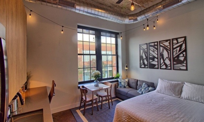 Midtown Hotel | Chic Ultramodern Studio Loft w/Designer Features