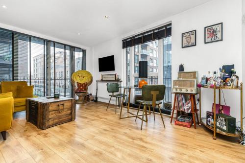 Haggerston Apartment | Chic Urban Apartment In Shoreditch 2 bed 2 bath
