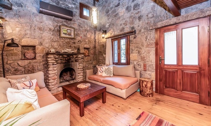 Bitez Villa | Chic Villa w Fireplace 3 min to Beach in Bodrum