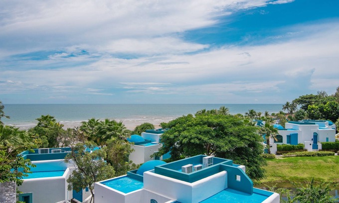 Hua Hin Condo | ★Chill Family Getaway★Private beach access★Sea view🏖️2BR 2BA condominium