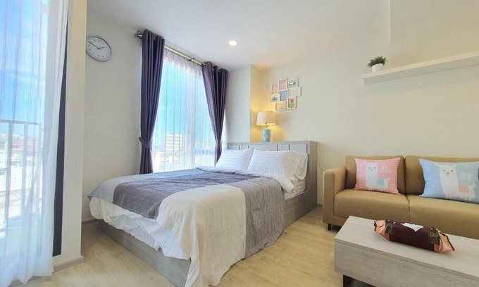 Pom Prap Apartment | Chinatown Residence Yaowaraj Bangkok Watmungkorn MRT Station