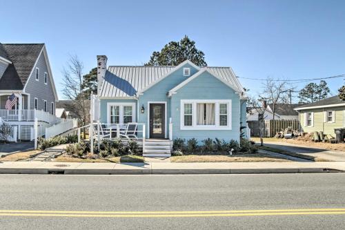 Chincoteague House | Chincoteague Island Cottage about 2 Mi to Beaches