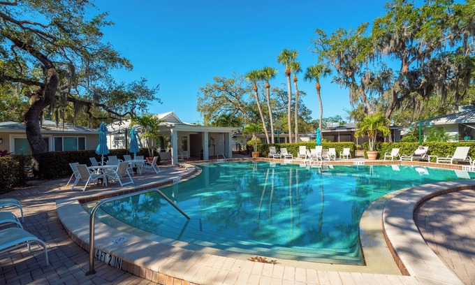 Siesta Key House | Chloe's Villa on Siesta Key, A Private 1/1 Escape